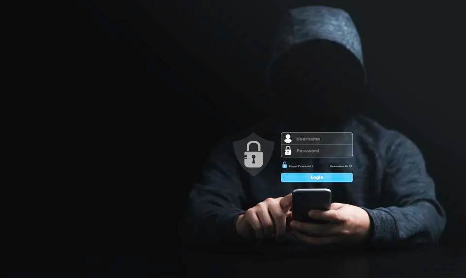 مراقب پیامک‌های جعلی باشید! راه‌های شناسایی و پیشگیری از هک از طریق SMS